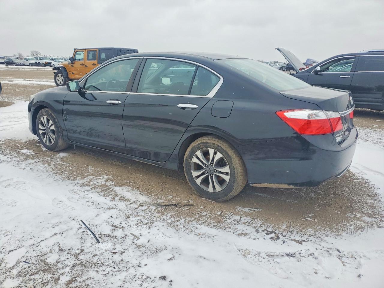 2013 HONDA ACCORD LX photo 2