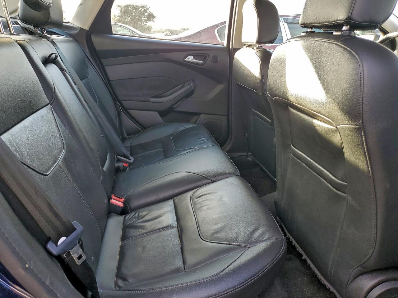2017 FORD FOCUS TITANIUM photo 10