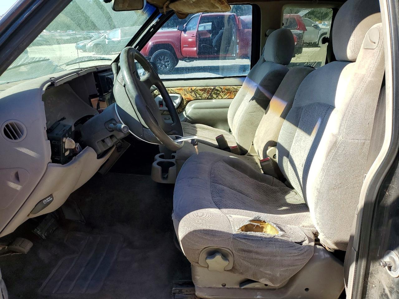 1995 CHEVROLET GMT-400 C1500 photo 7