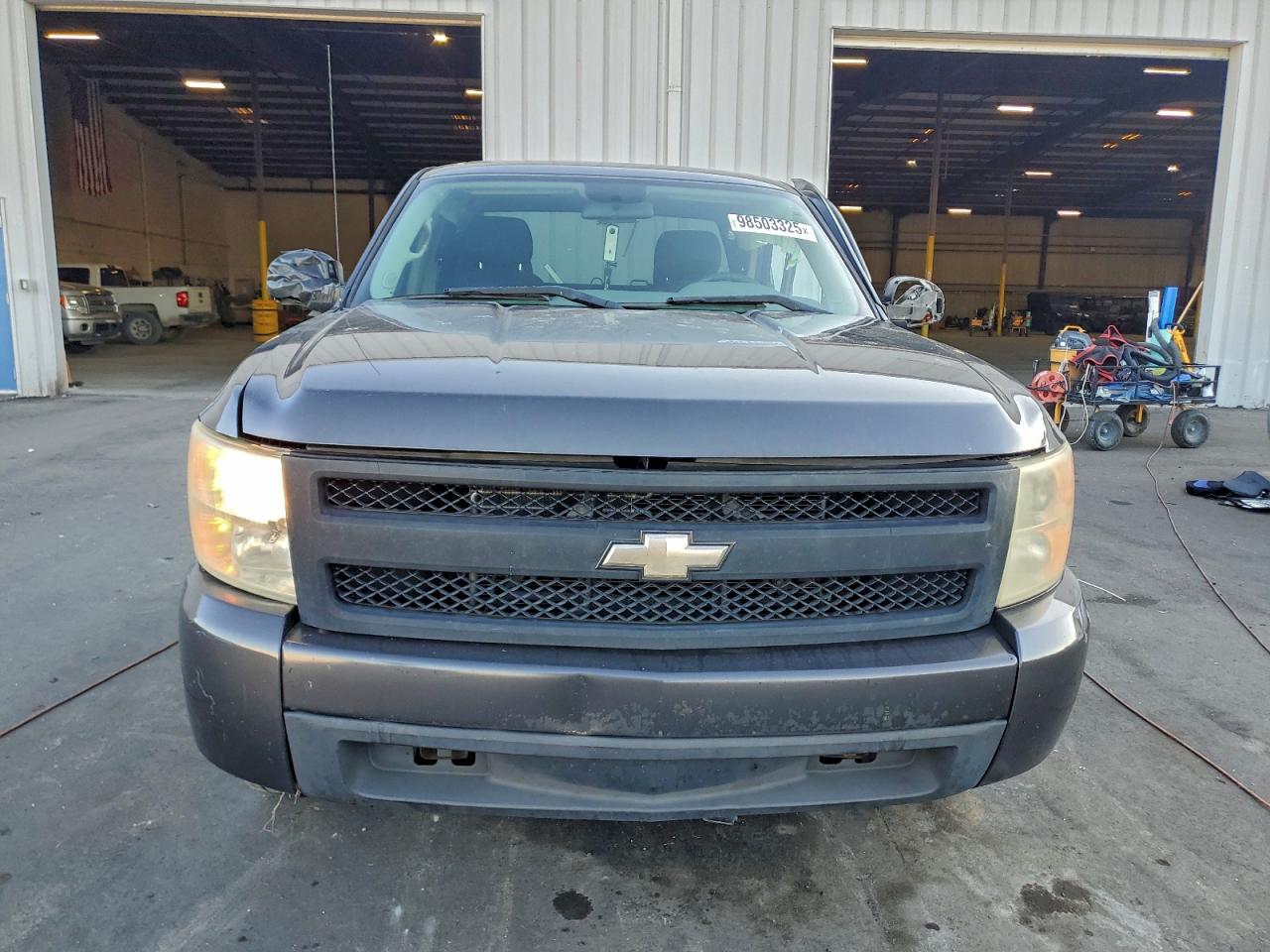 2010 CHEVROLET SILVERADO C1500 photo 5