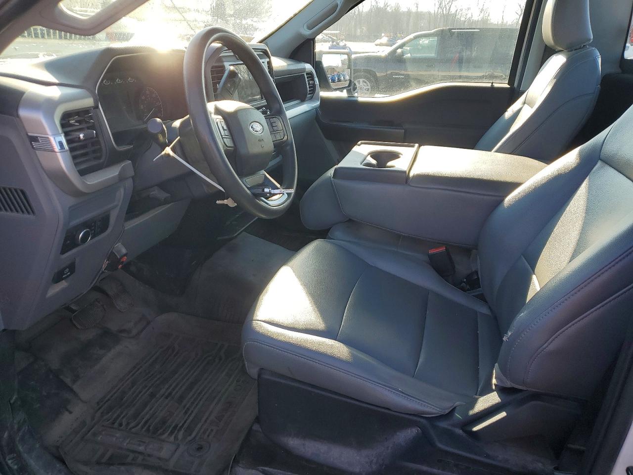 2022 FORD F150 photo 13