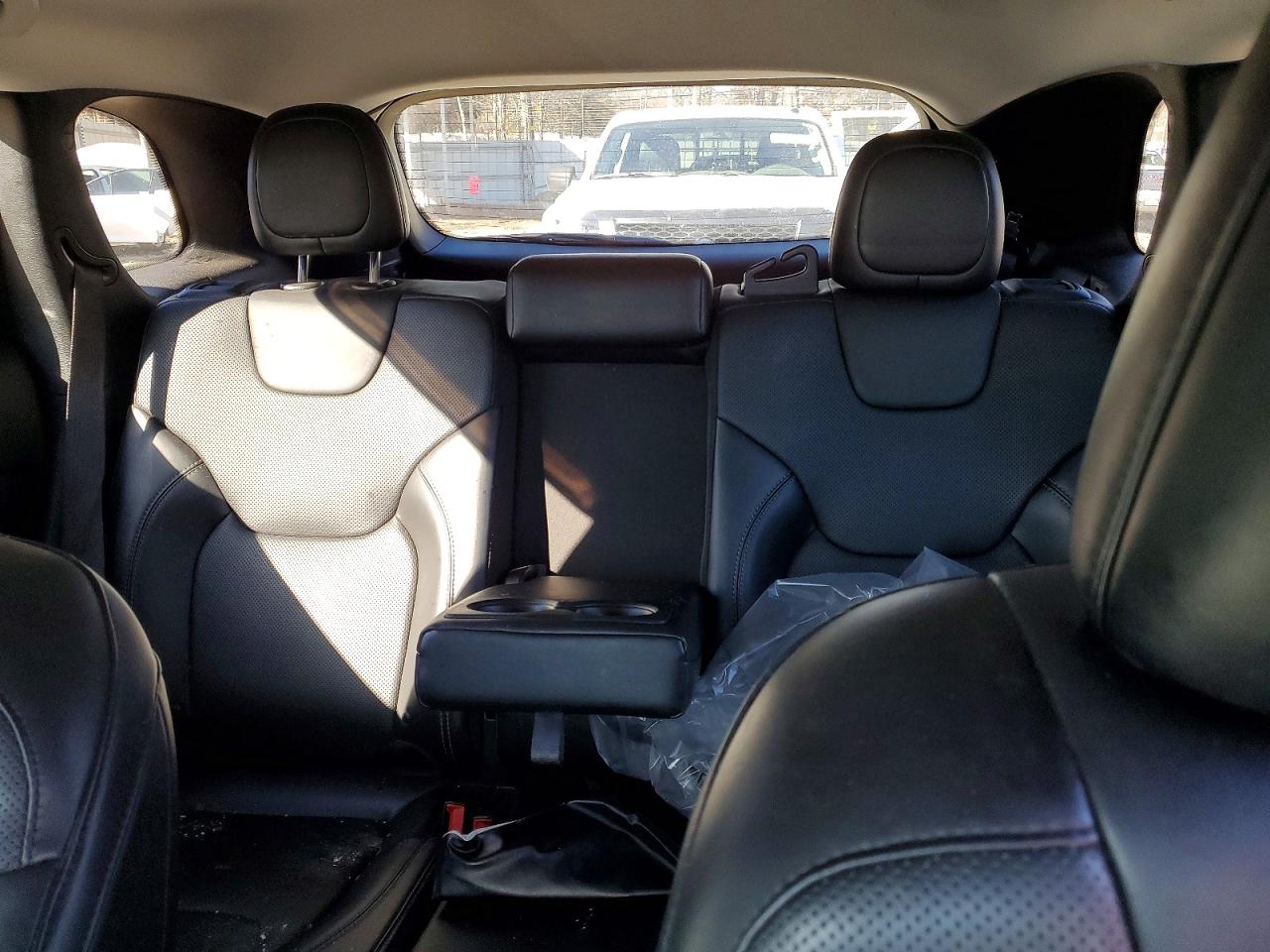 2019 JEEP CHEROKEE LIMITED photo 10