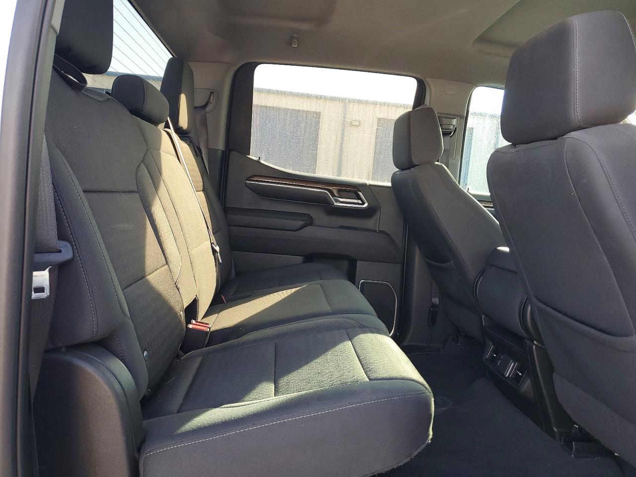 2023 CHEVROLET SILVERADO C1500 LT photo 10