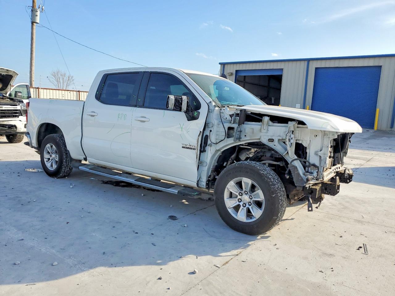 2023 CHEVROLET SILVERADO C1500 LT photo 4