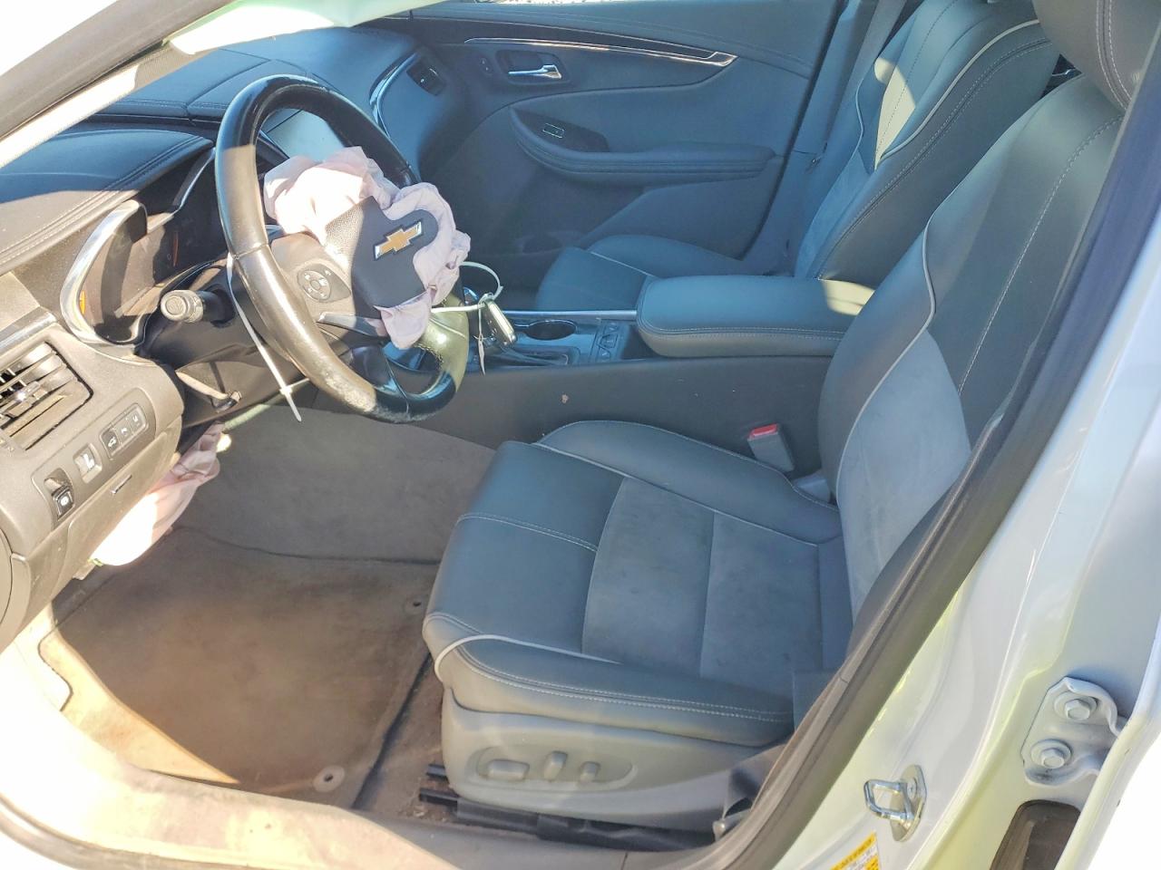 2015 CHEVROLET IMPALA LT photo 7