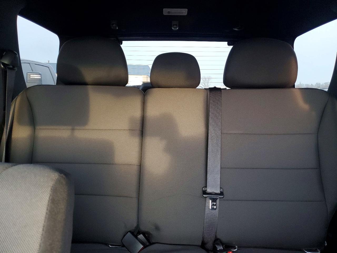 2011 FORD ESCAPE XLT photo 10