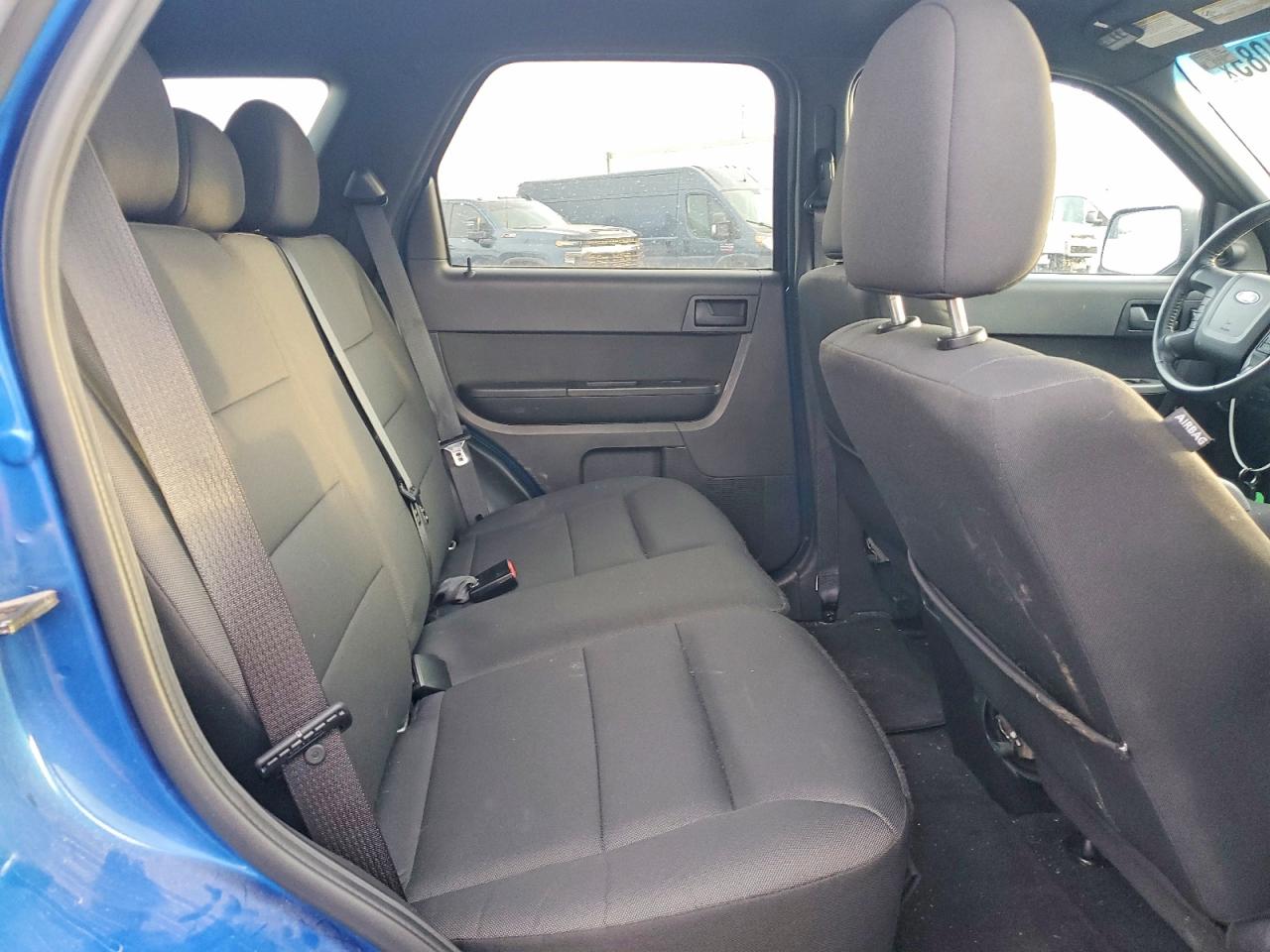 2011 FORD ESCAPE XLT photo 11