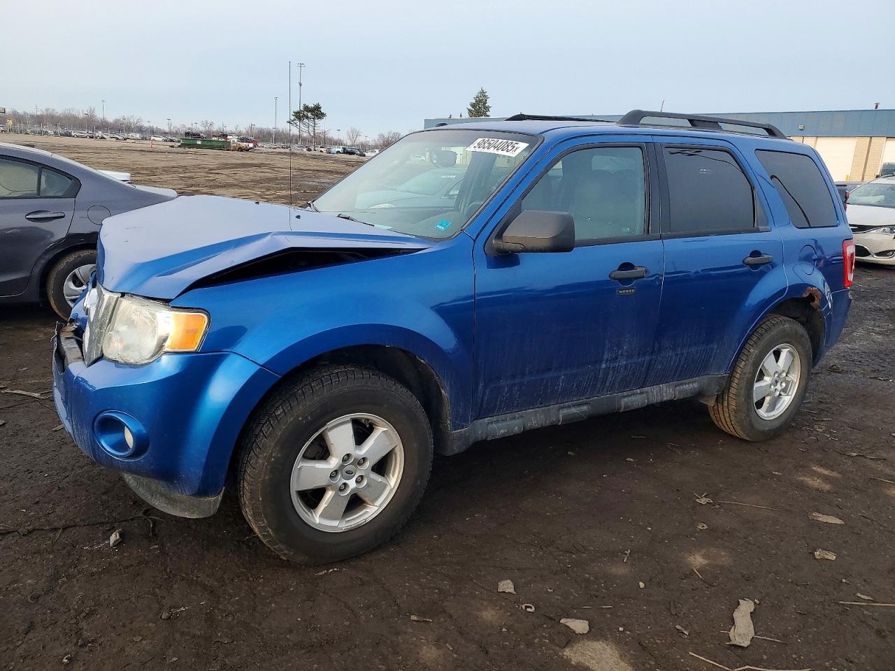 2011 FORD ESCAPE