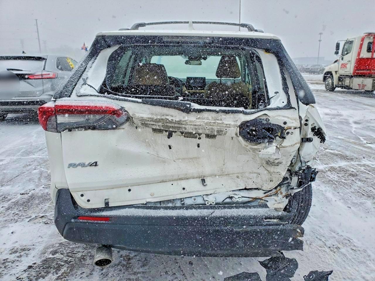 2019 TOYOTA RAV4 XLE PREMIUM photo 6