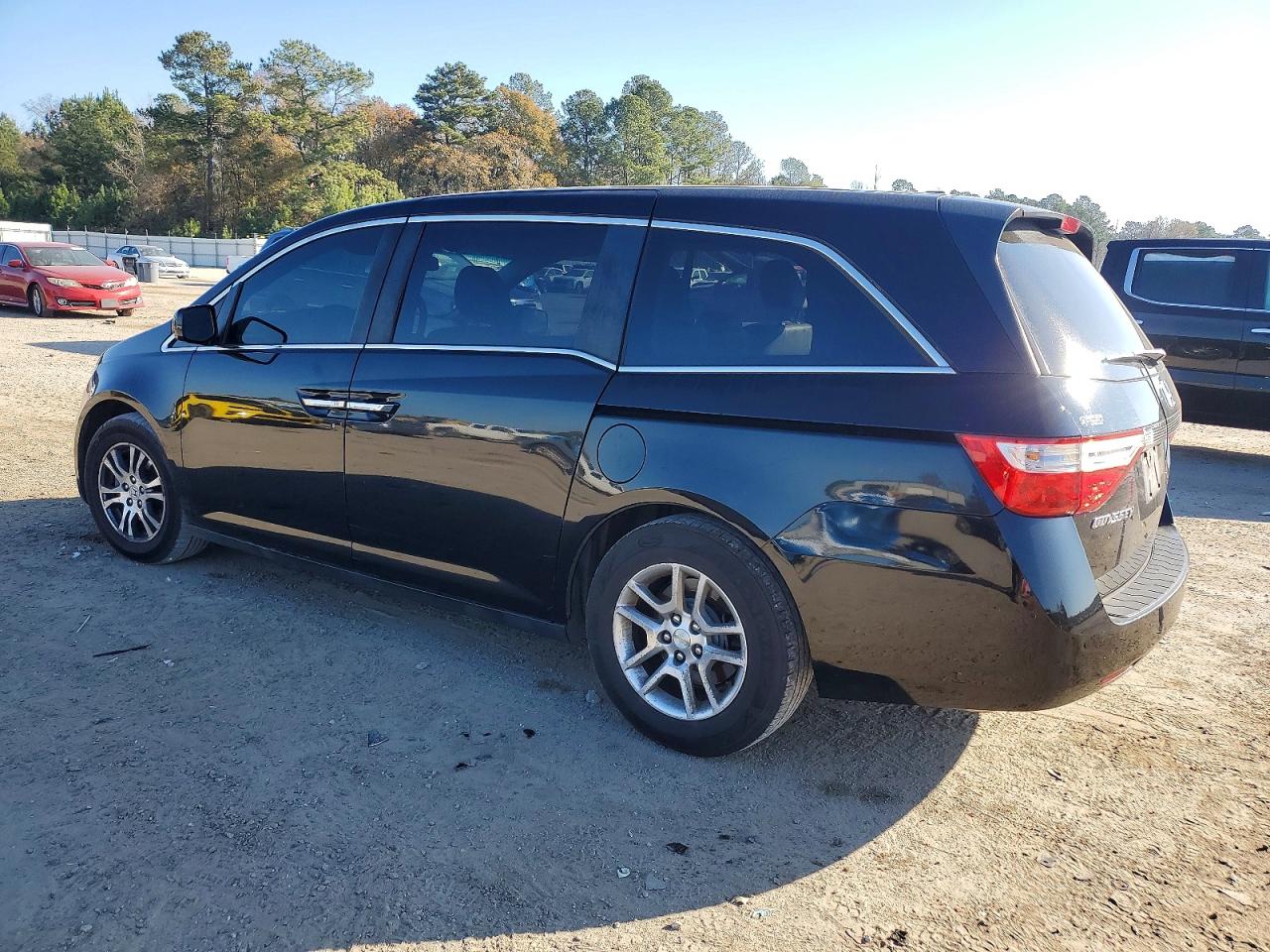 2012 HONDA ODYSSEY EXL photo 3