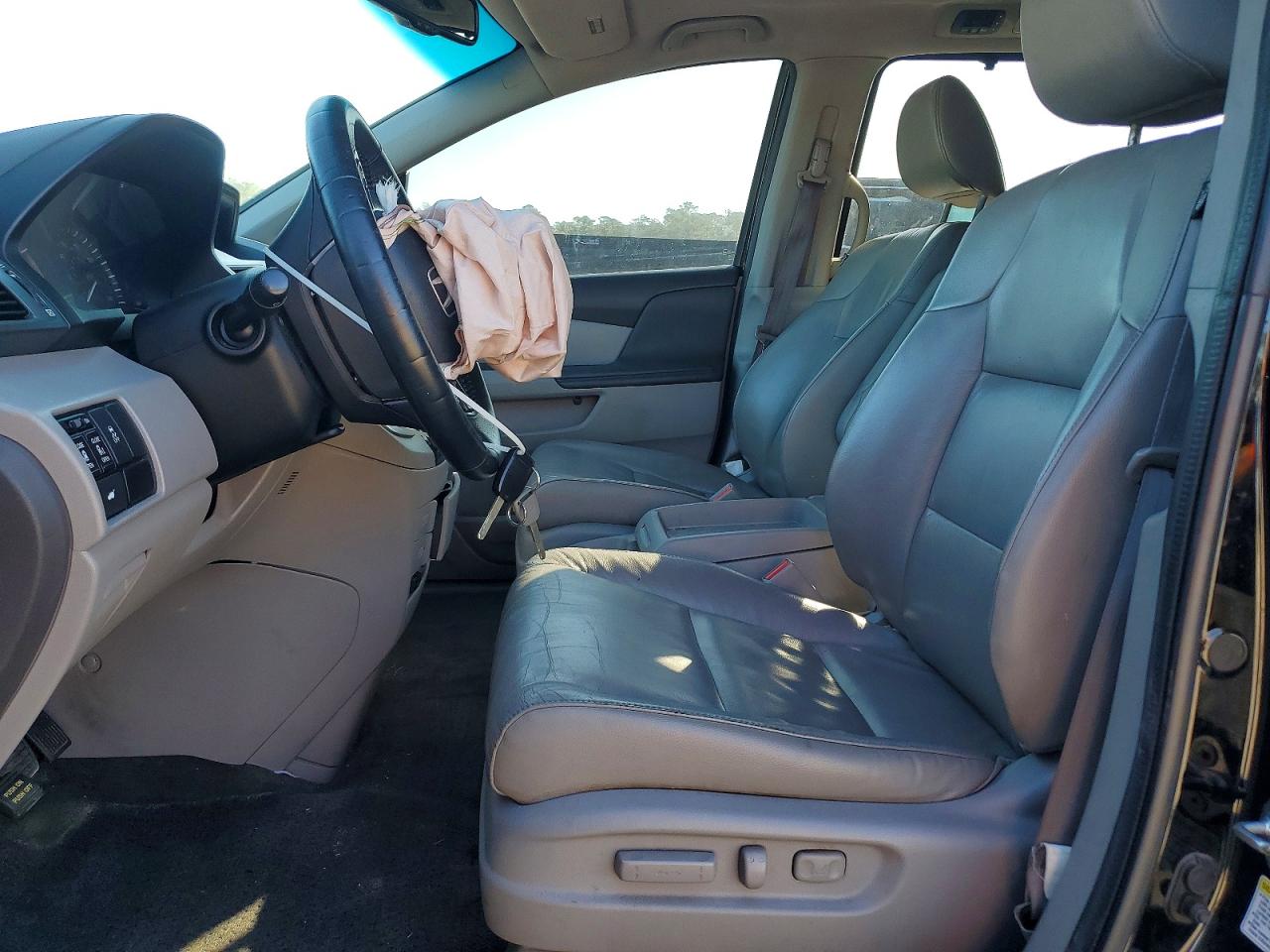 2012 HONDA ODYSSEY EXL photo 13