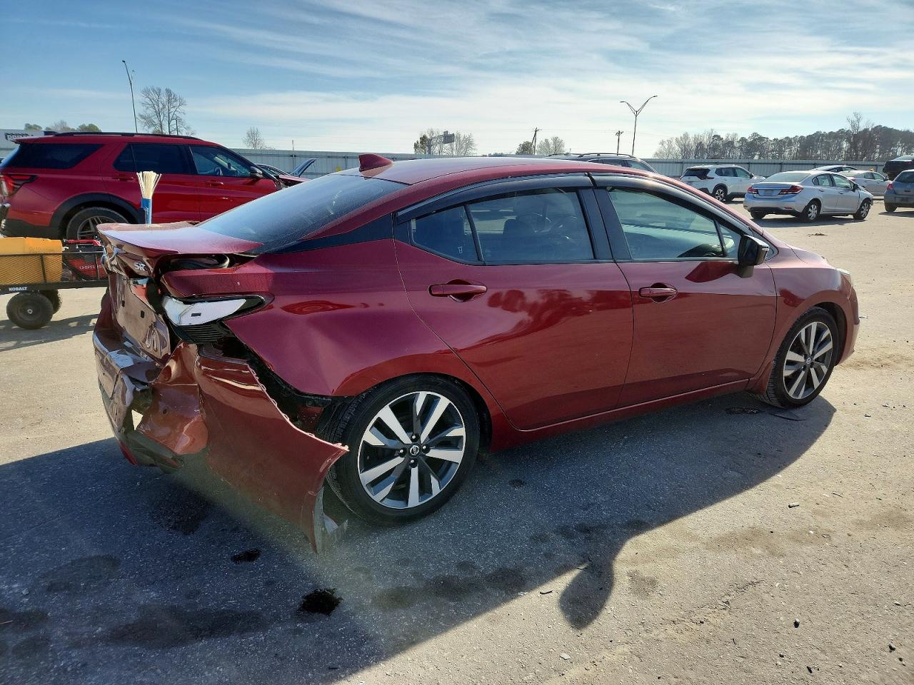 2020 NISSAN VERSA SR photo 3