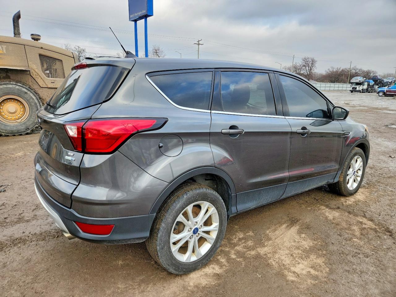 2019 FORD ESCAPE SE photo 5