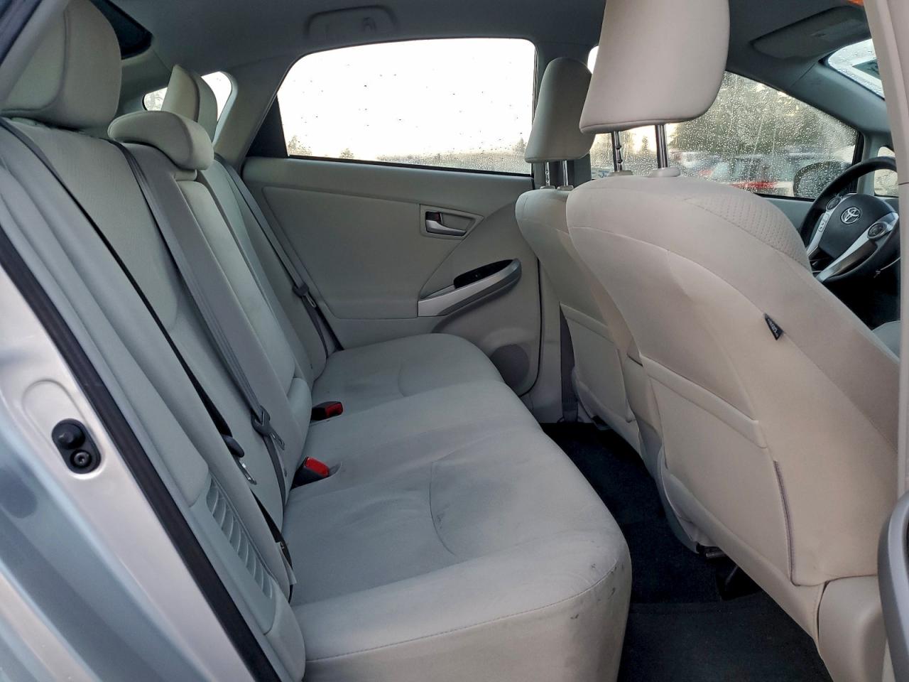 2013 TOYOTA PRIUS photo 21