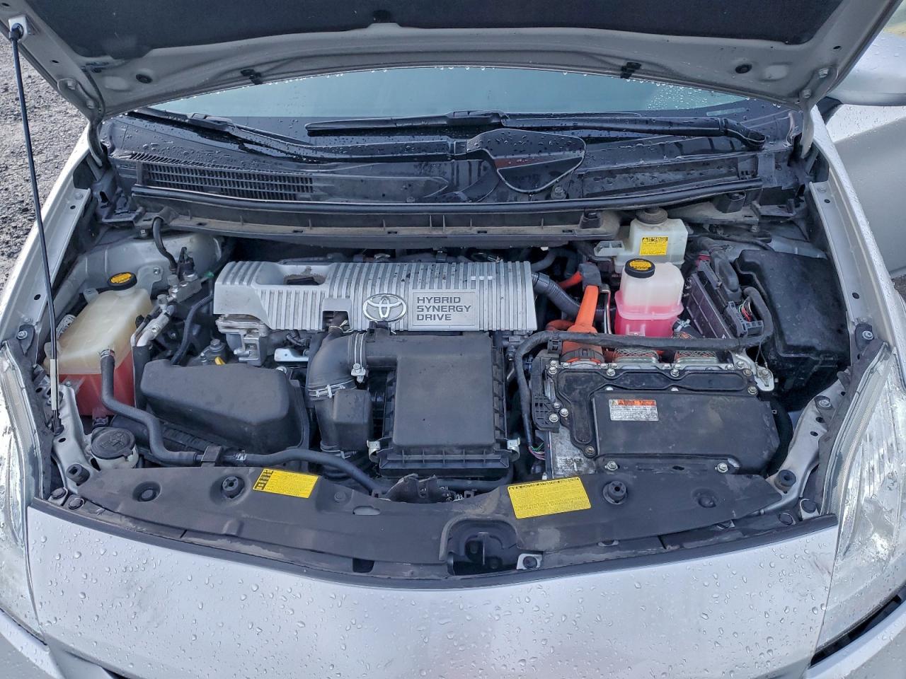 2013 TOYOTA PRIUS photo 23