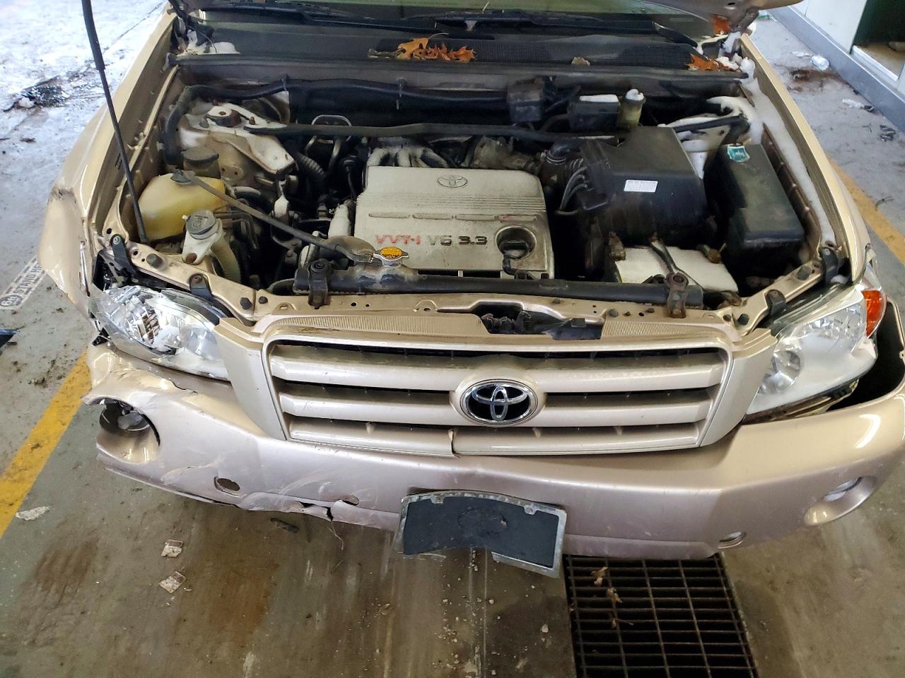 2005 TOYOTA HIGHLANDER LIMITED photo 34