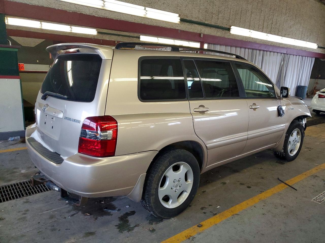 2005 TOYOTA HIGHLANDER LIMITED photo 7