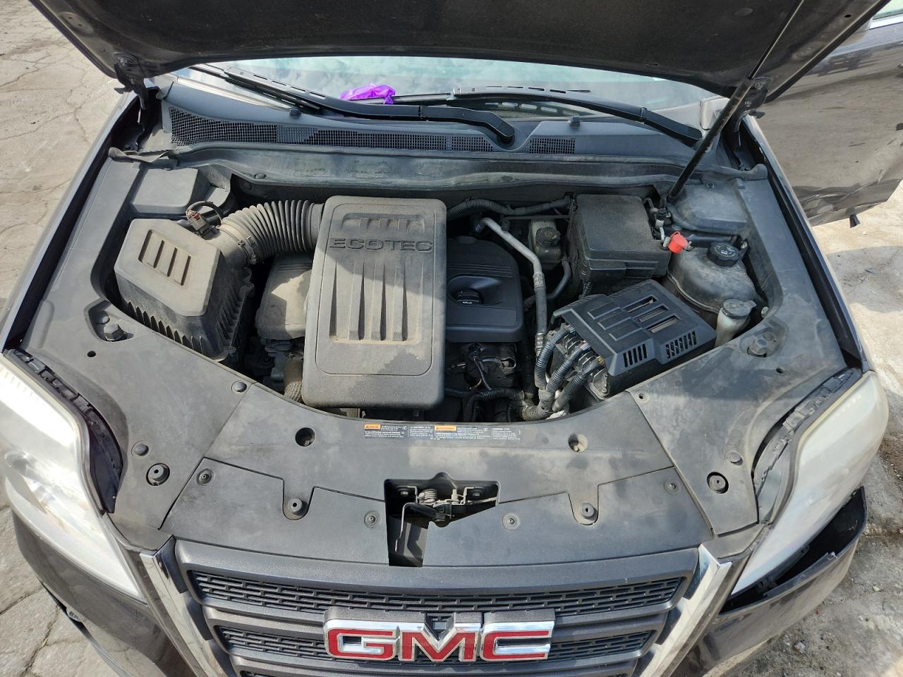 2015 GMC TERRAIN SLE photo 34