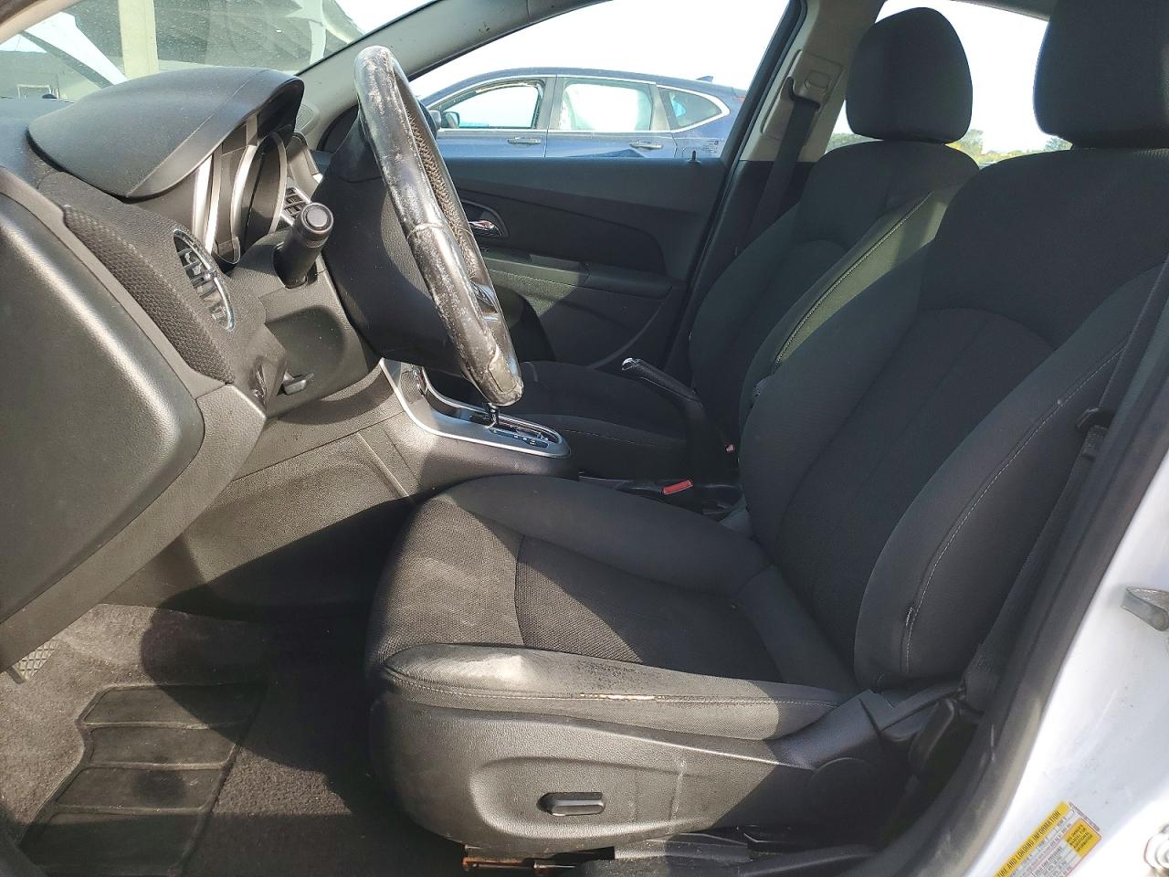 2011 CHEVROLET CRUZE LT photo 13