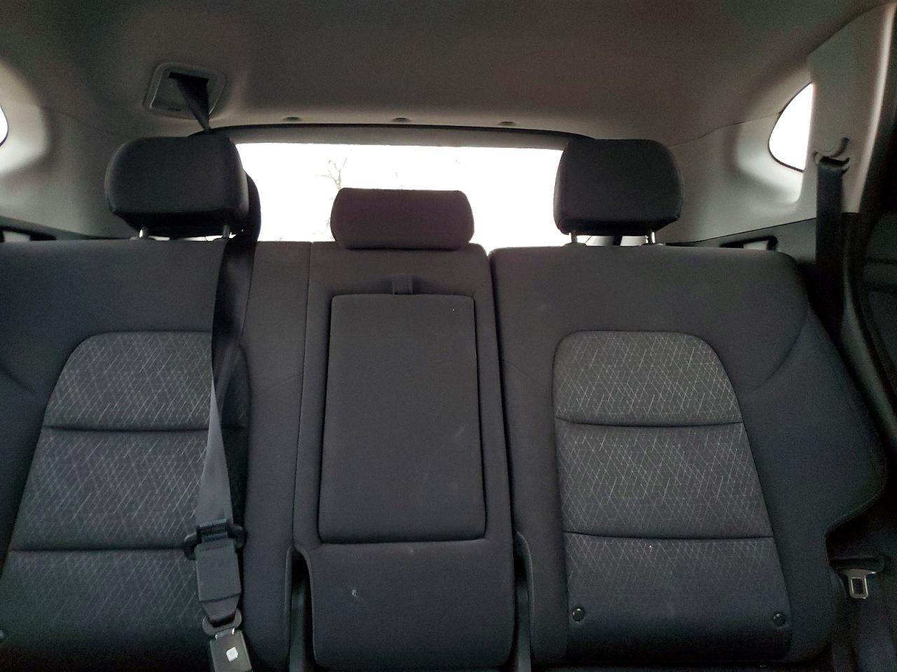 2017 HYUNDAI TUCSON photo 10