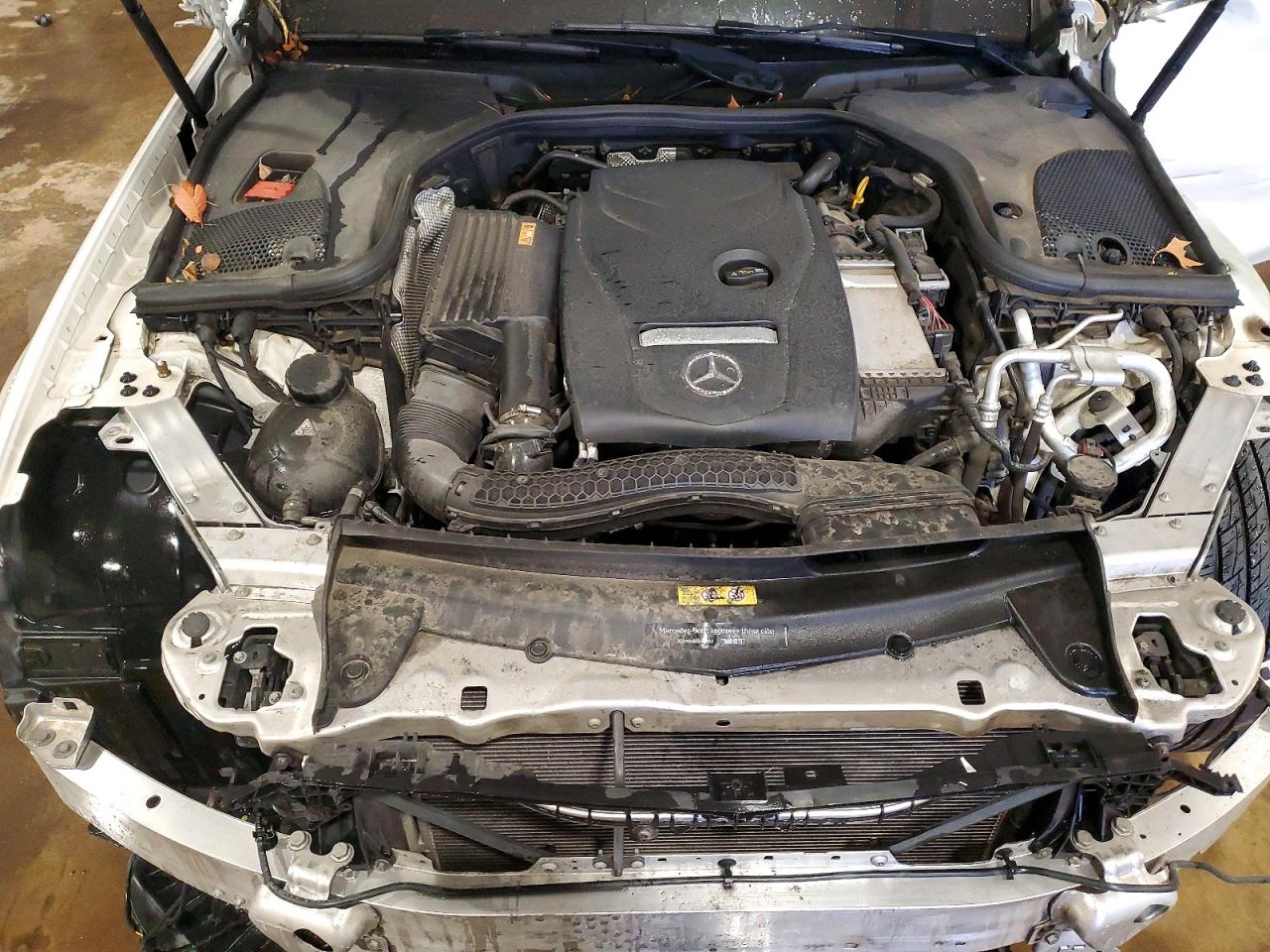 2017 MERCEDES-BENZ E 300 4MATIC photo 11