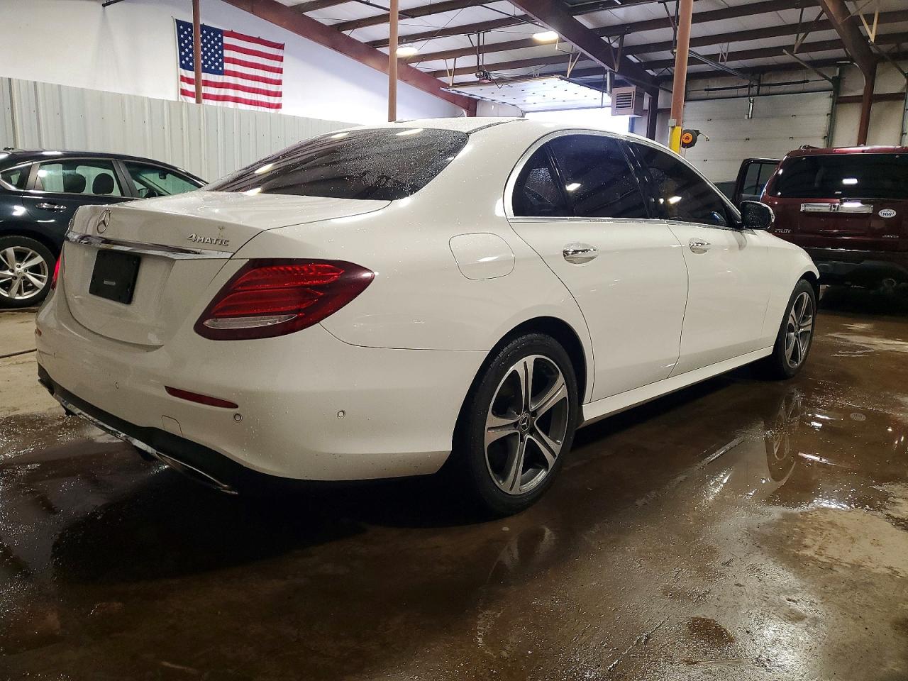 2017 MERCEDES-BENZ E 300 4MATIC photo 3
