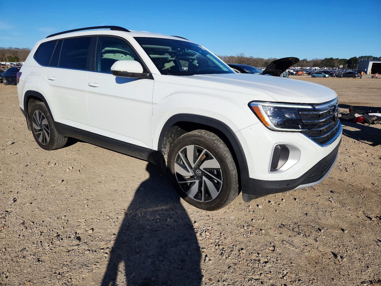 2024 VOLKSWAGEN ATLAS SE photo 4