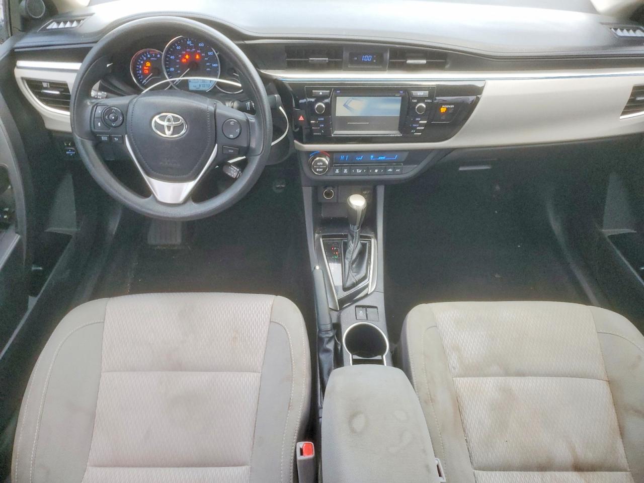 2014 TOYOTA COROLLA L photo 8
