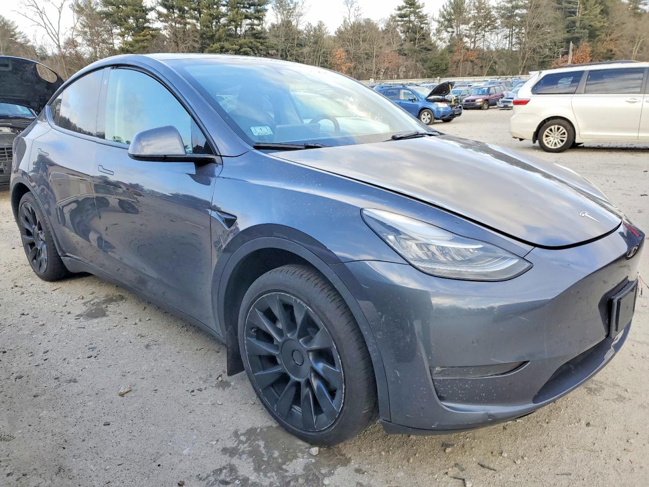 2021 TESLA MODEL Y photo 4