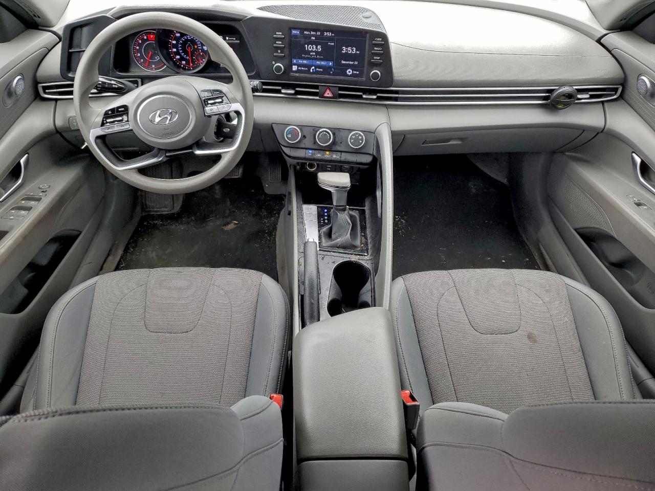 2023 HYUNDAI ELANTRA SE photo 15