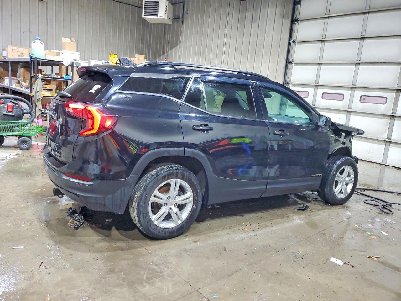 2020 GMC TERRAIN SLE photo 5