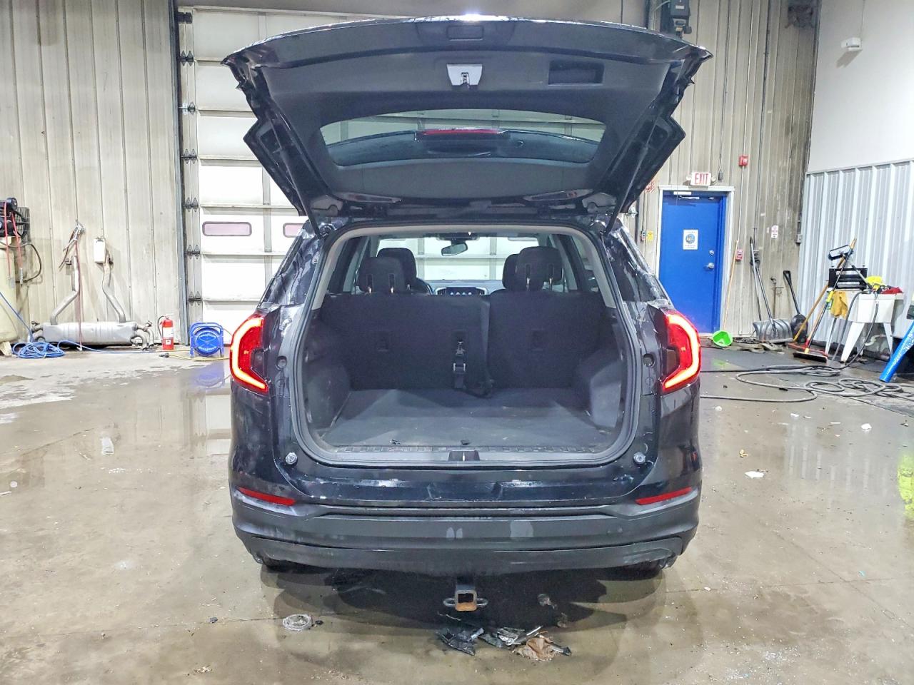 2020 GMC TERRAIN SLE photo 11