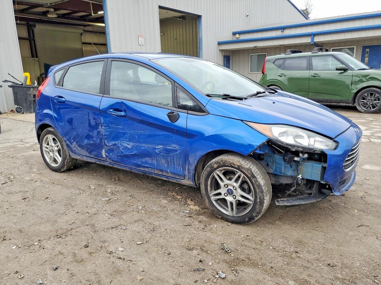 2019 FORD FIESTA SE photo 7