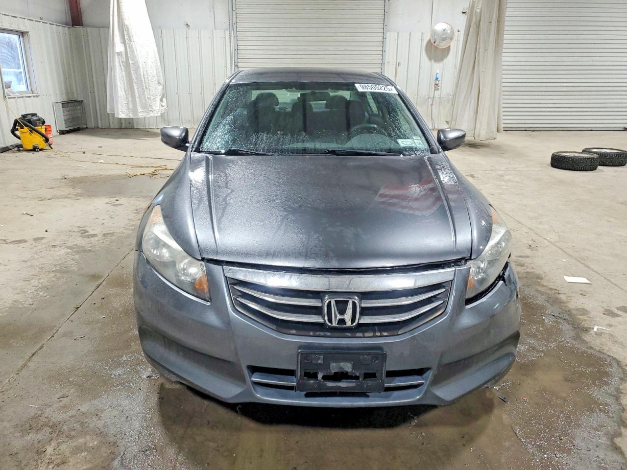 2011 HONDA ACCORD LX photo 5