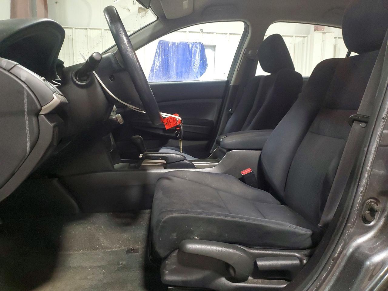 2011 HONDA ACCORD LX photo 7