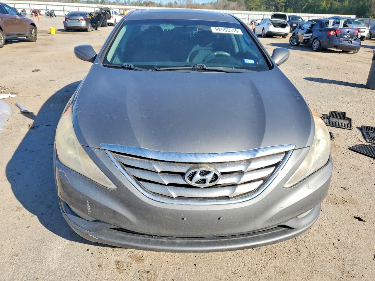 2013 HYUNDAI SONATA SE photo 5