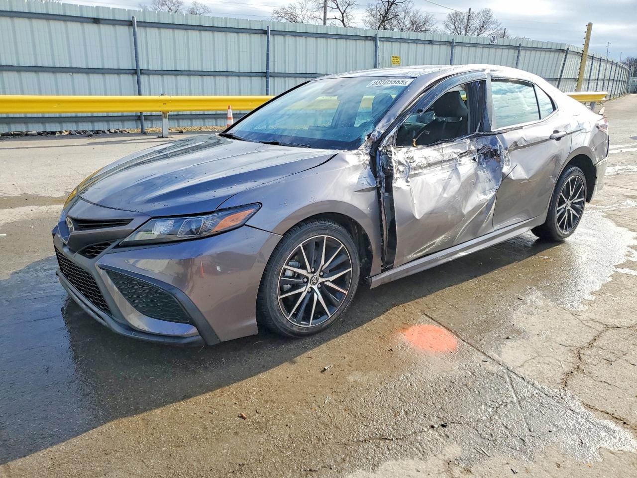 2024 TOYOTA CAMRY