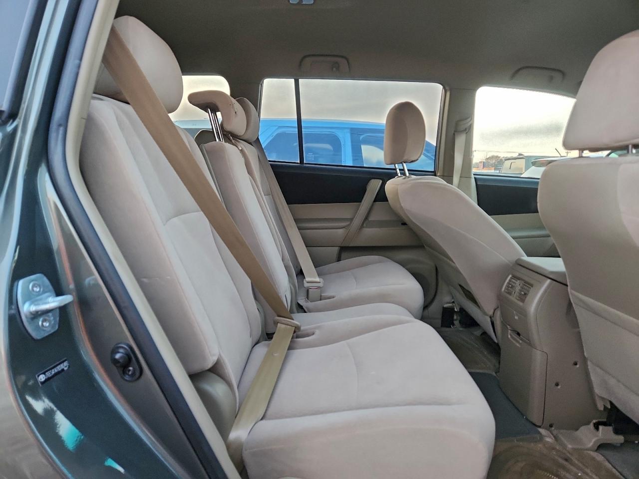 2008 TOYOTA HIGHLANDER photo 10