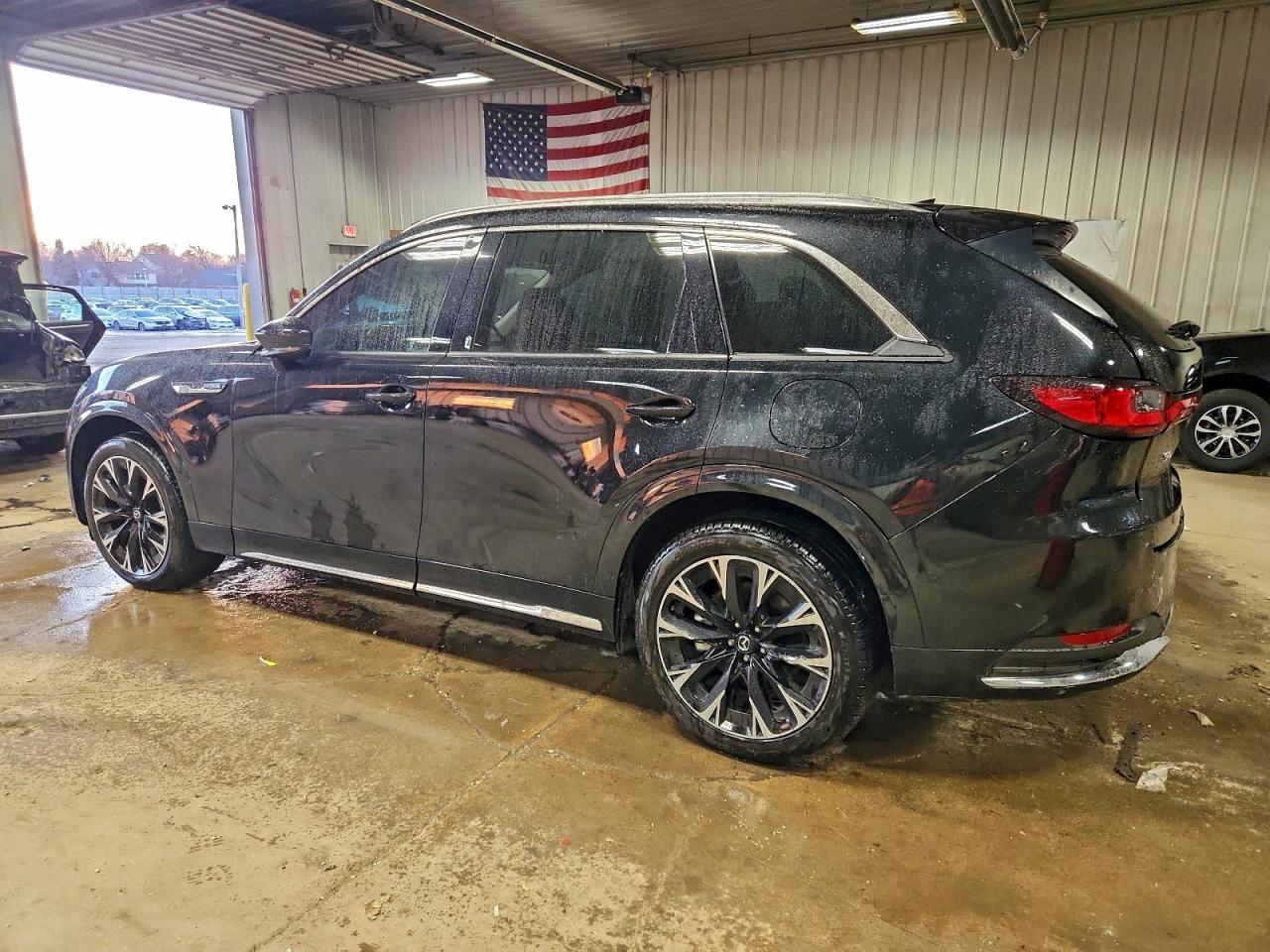 2024 MAZDA CX-90 photo 2