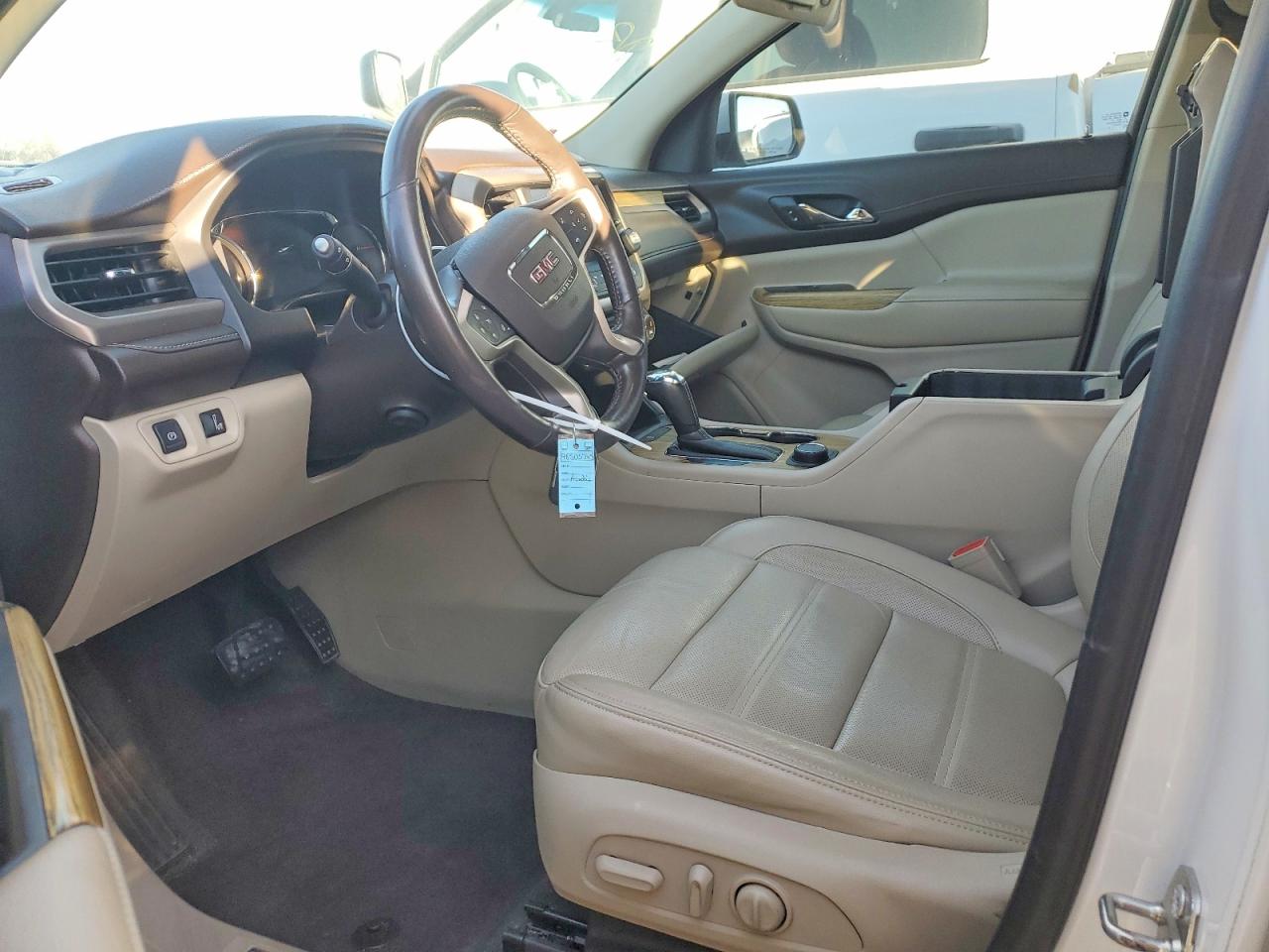 2019 GMC ACADIA DENALI photo 7