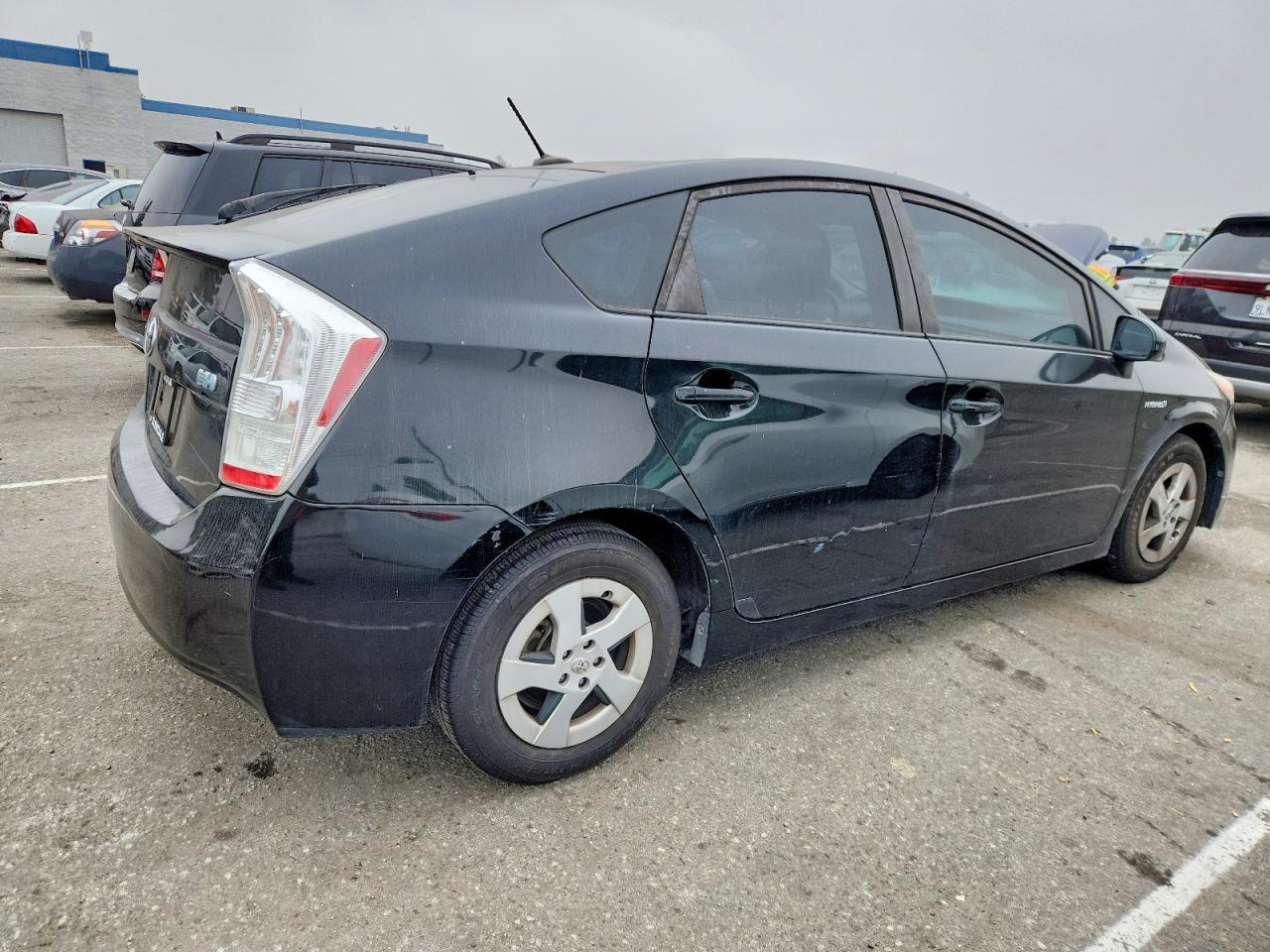 2010 TOYOTA PRIUS photo 3