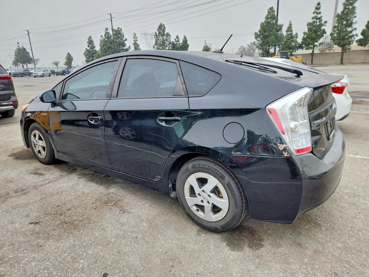 2010 TOYOTA PRIUS photo 2