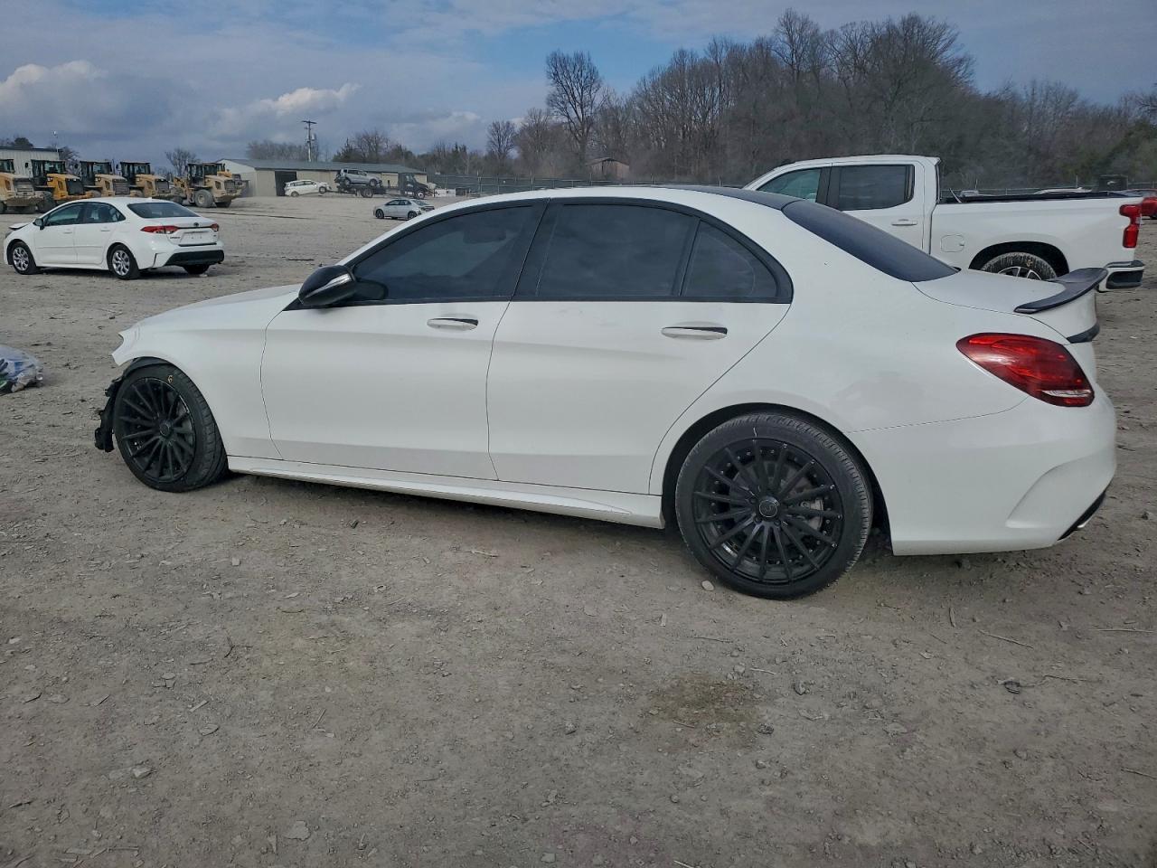 2015 MERCEDES-BENZ C 300 4MATIC photo 2