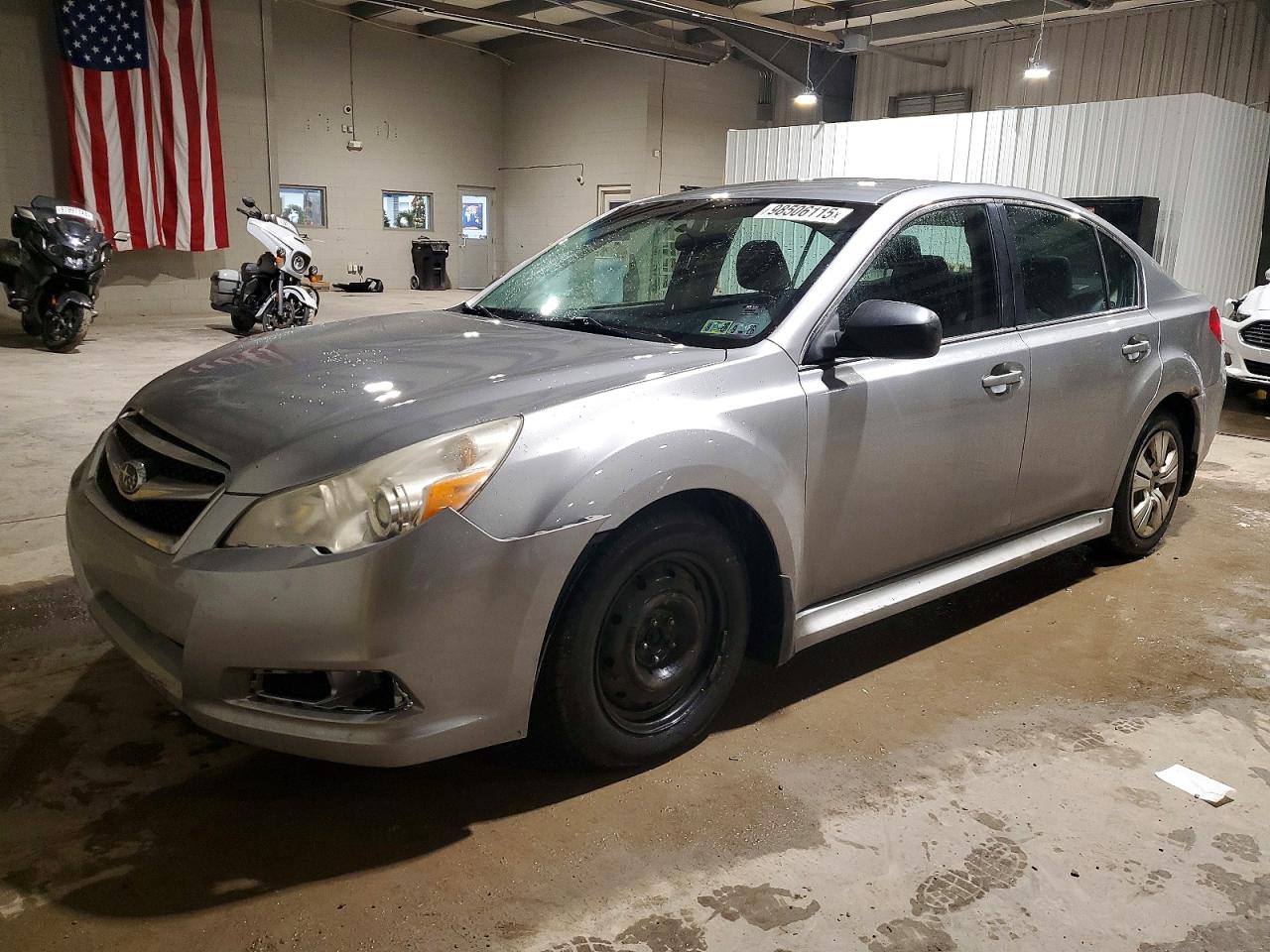 2011 SUBARU LEGACY