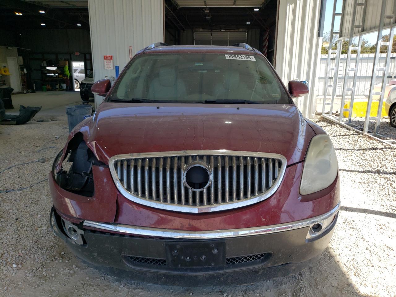 2011 BUICK ENCLAVE CXL photo 5