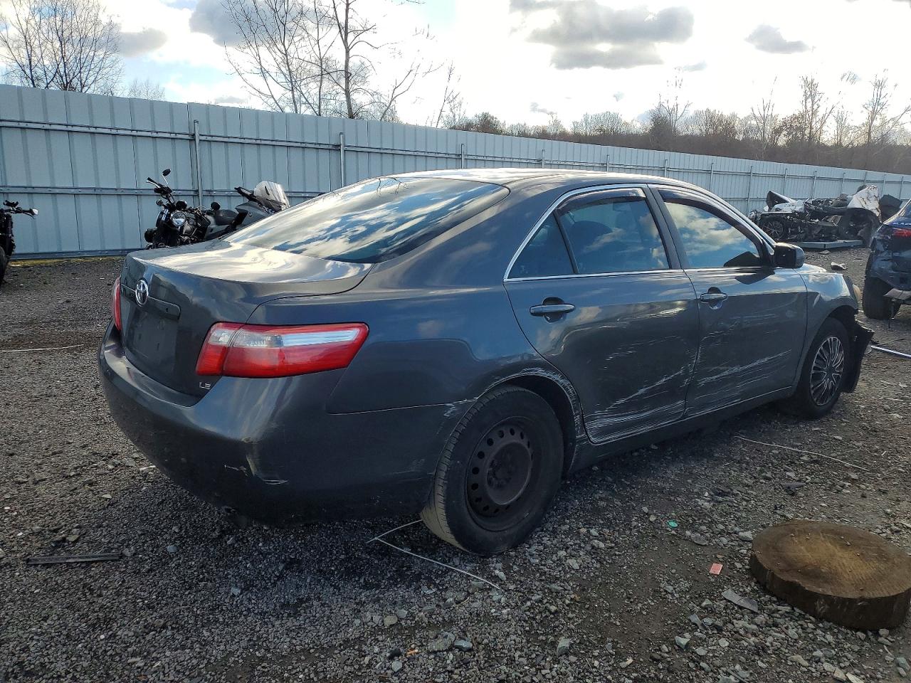 2007 TOYOTA CAMRY CE photo 3