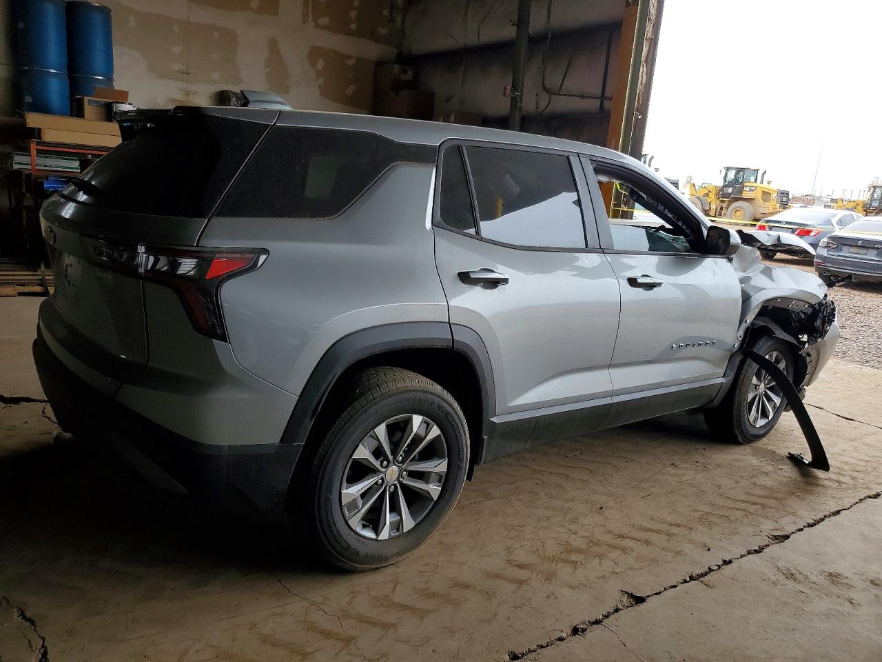 2026 CHEVROLET EQUINOX LT photo 3