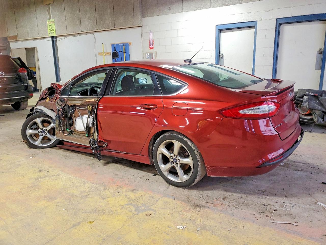 2014 FORD FUSION SE photo 2
