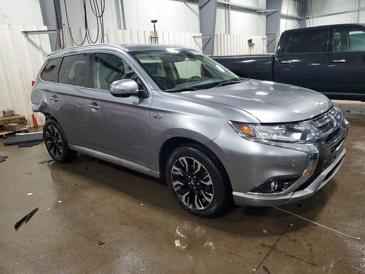 2018 MITSUBISHI OUTLANDER SE photo 4