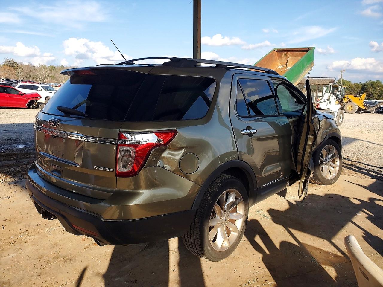 2013 FORD EXPLORER XLT photo 3